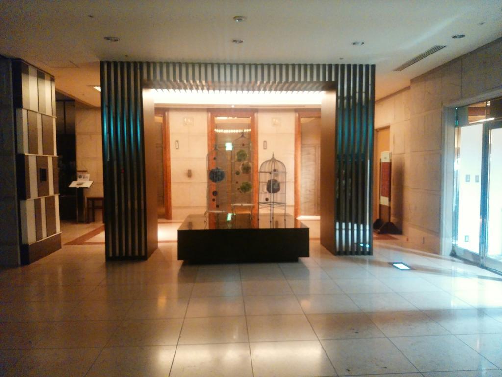 Jr Hotel Clement Токушима Екстериор снимка