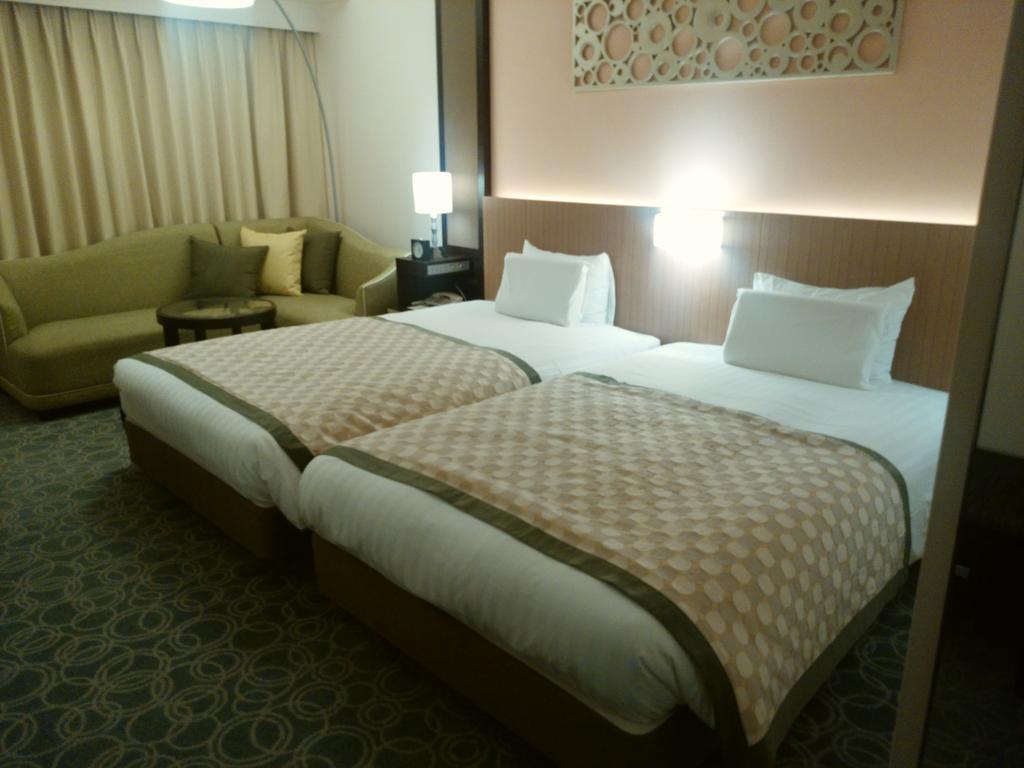 Jr Hotel Clement Токушима Екстериор снимка