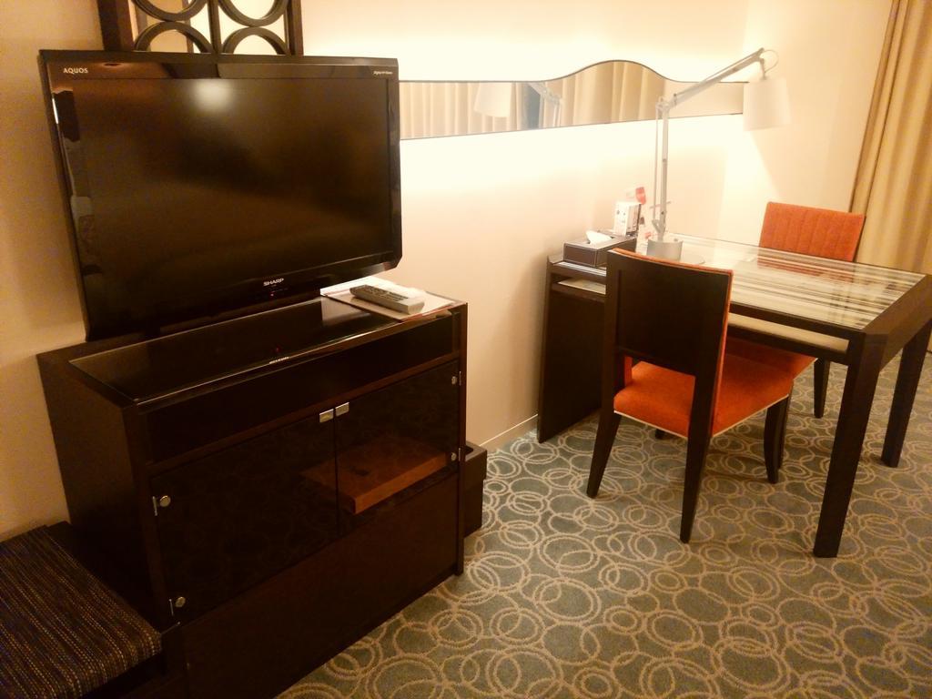 Jr Hotel Clement Токушима Екстериор снимка