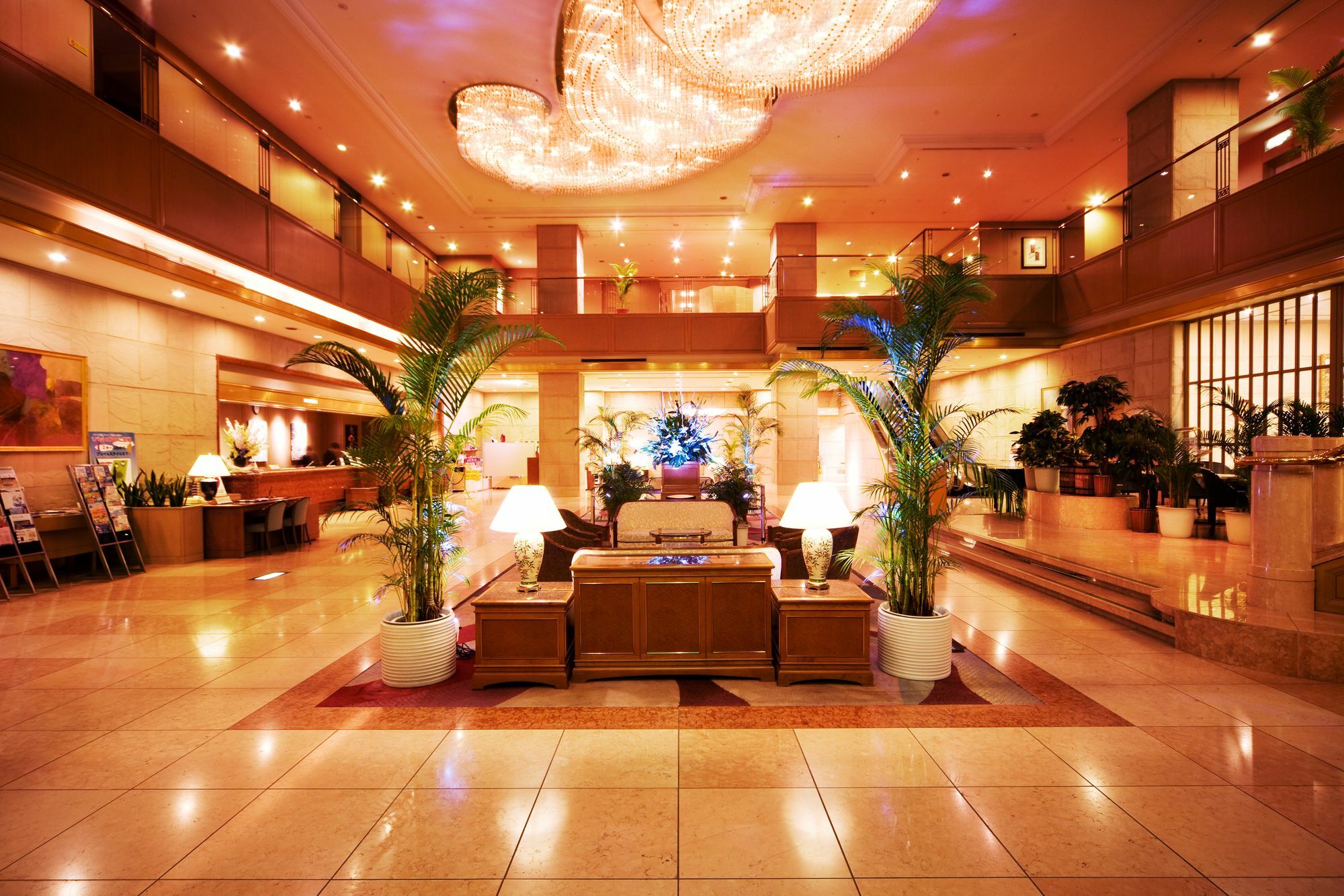 Jr Hotel Clement Токушима Екстериор снимка